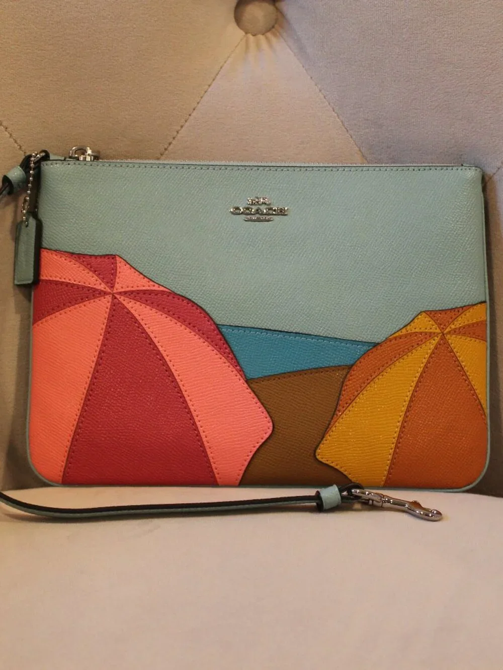 Coach Umbrella Motif Gallery Pouch Wristlet New with tags
